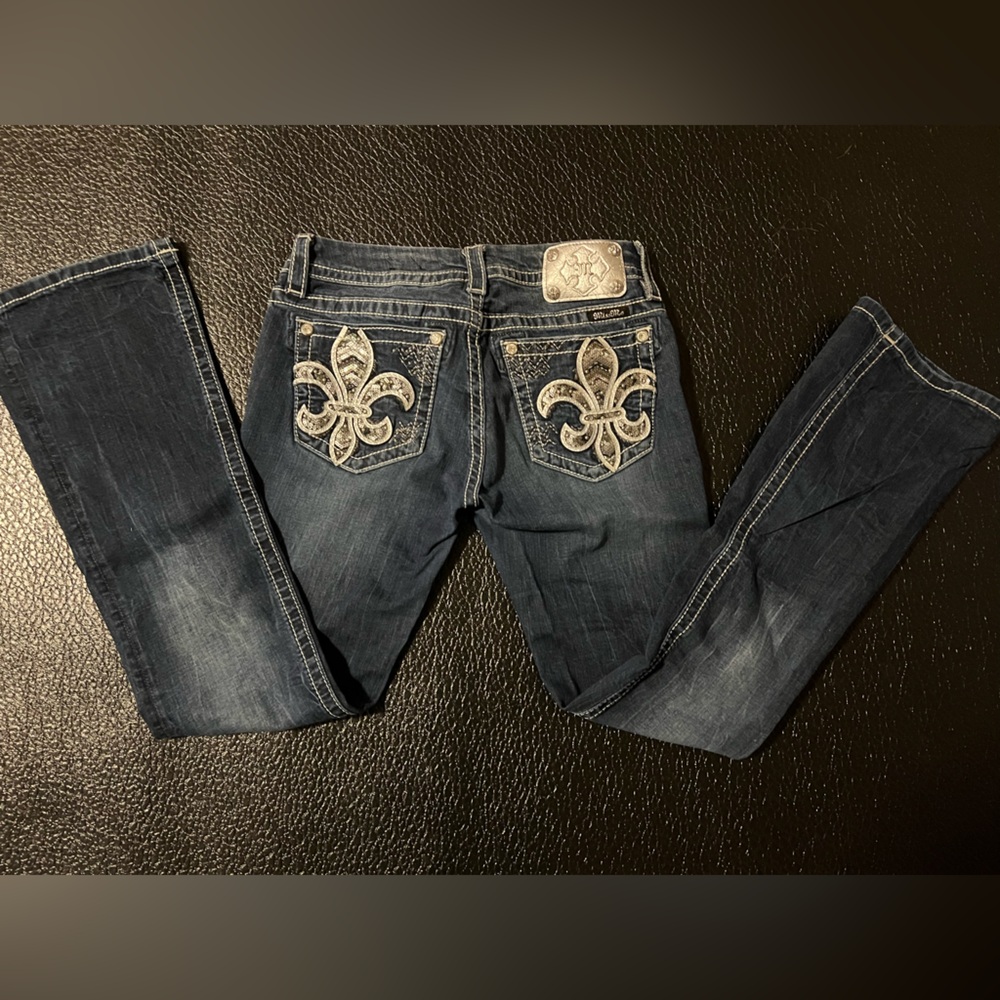 MISS ME. bootcut jeans. 28x30.5